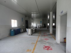 嘉豐塗(tú)料甲類車(chē)間内(nèi)部(bù)